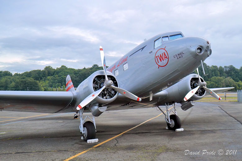 Douglas DC-2